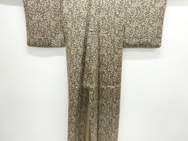  花模様小紋着物